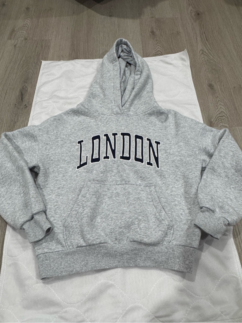 H&M Gray 'LONDON' Crewneck Hoodie Kids Girls Boys Size 12-14